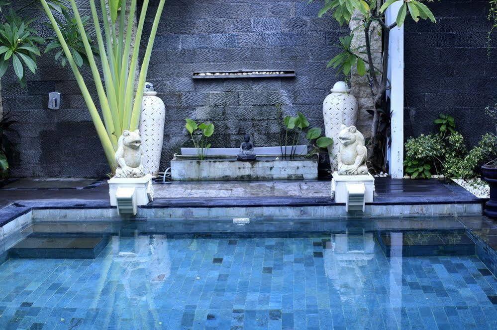 Dedy Beach Inn Kuta Lombok Exterior foto